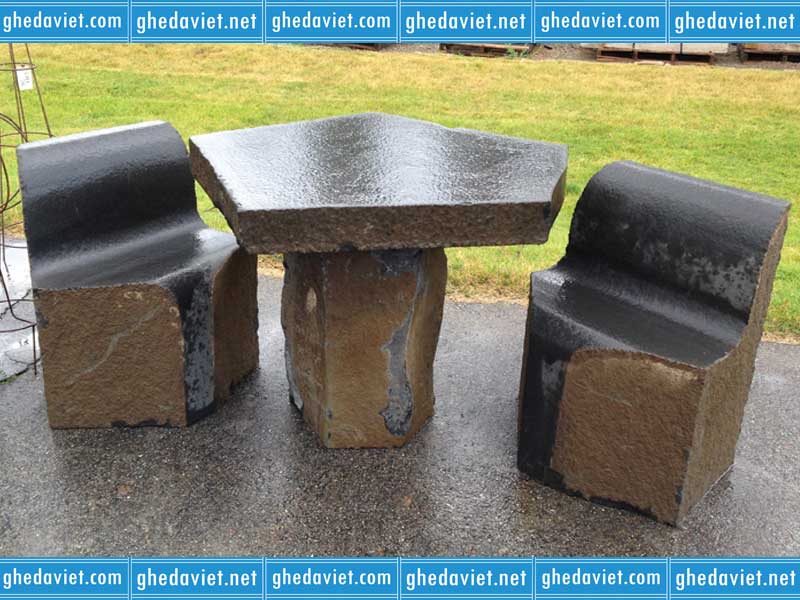 Sản xuất bàn ghế đá Bazan