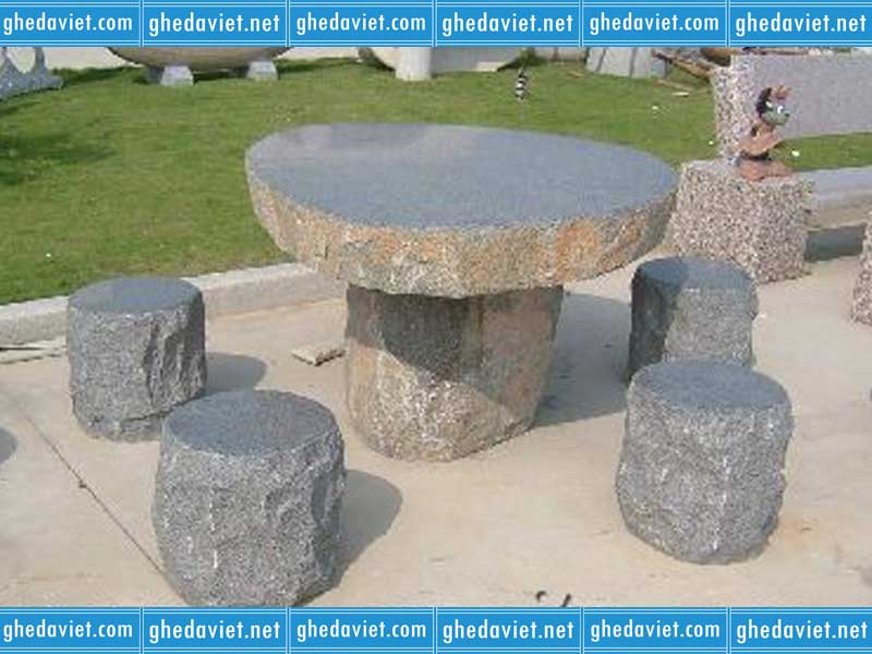 Giá bộ bàn ghế đá Bazan
