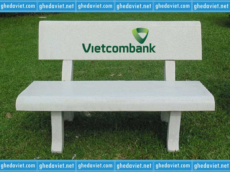 Ghế đá quảng cáo in logo ngân hàng Vietcombank GDQC-01