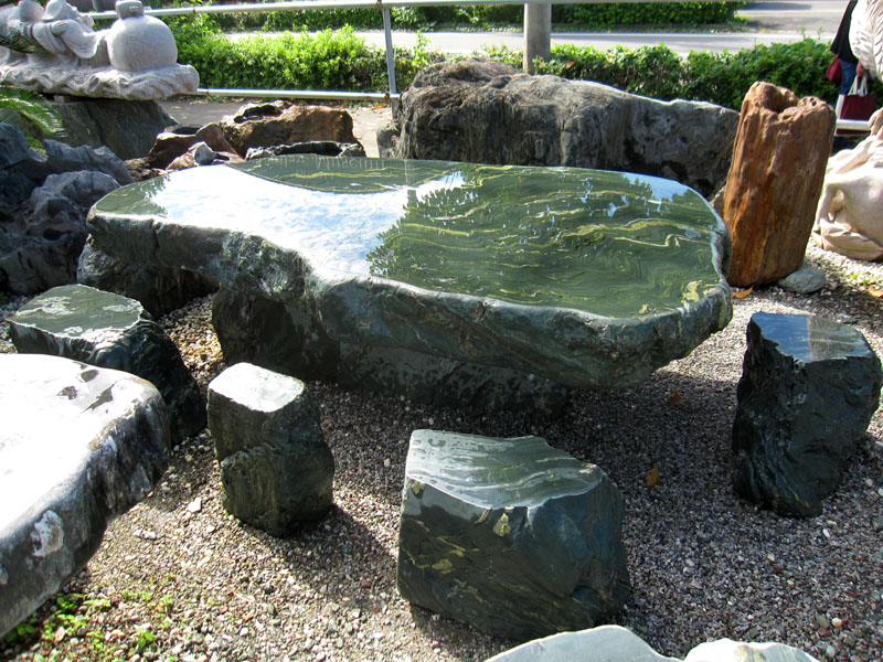 10 mẫu bàn ghế đá xanh Nhật Bản tự nhiên đẹp nhất